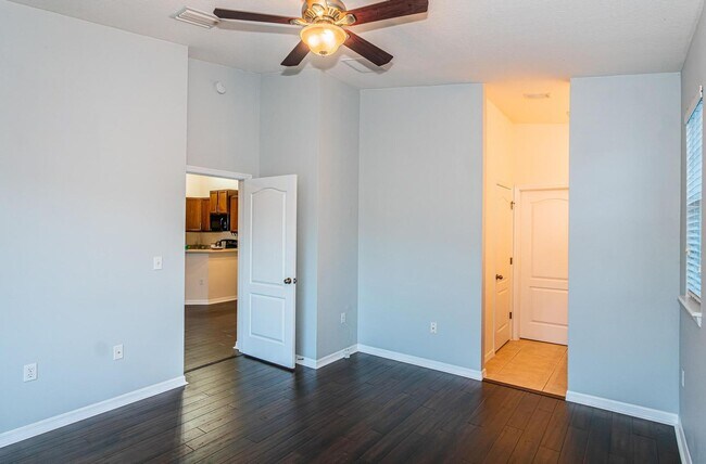 Building Photo - 9013 Moonlit Meadows Loop