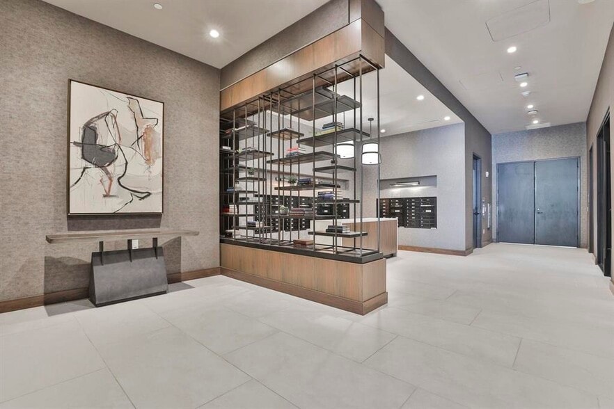 Building Photo - 18 Artisan Dr