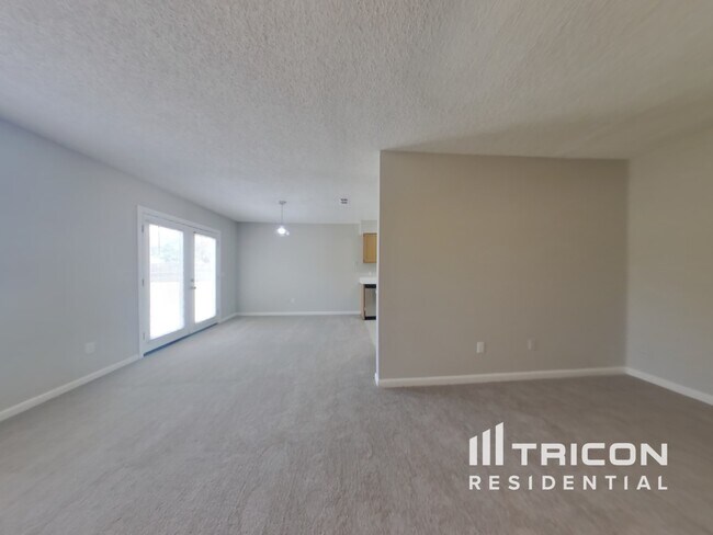 Building Photo - 7774 Oregano Ct