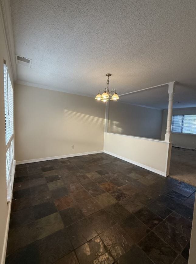 Building Photo - 504 Heritage Dr