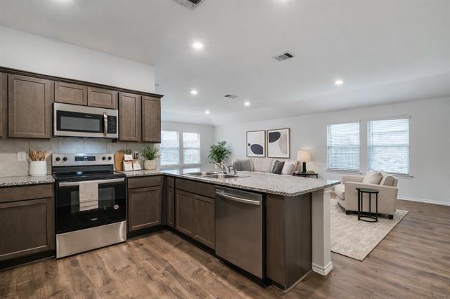 Building Photo - 511 Silo Cir