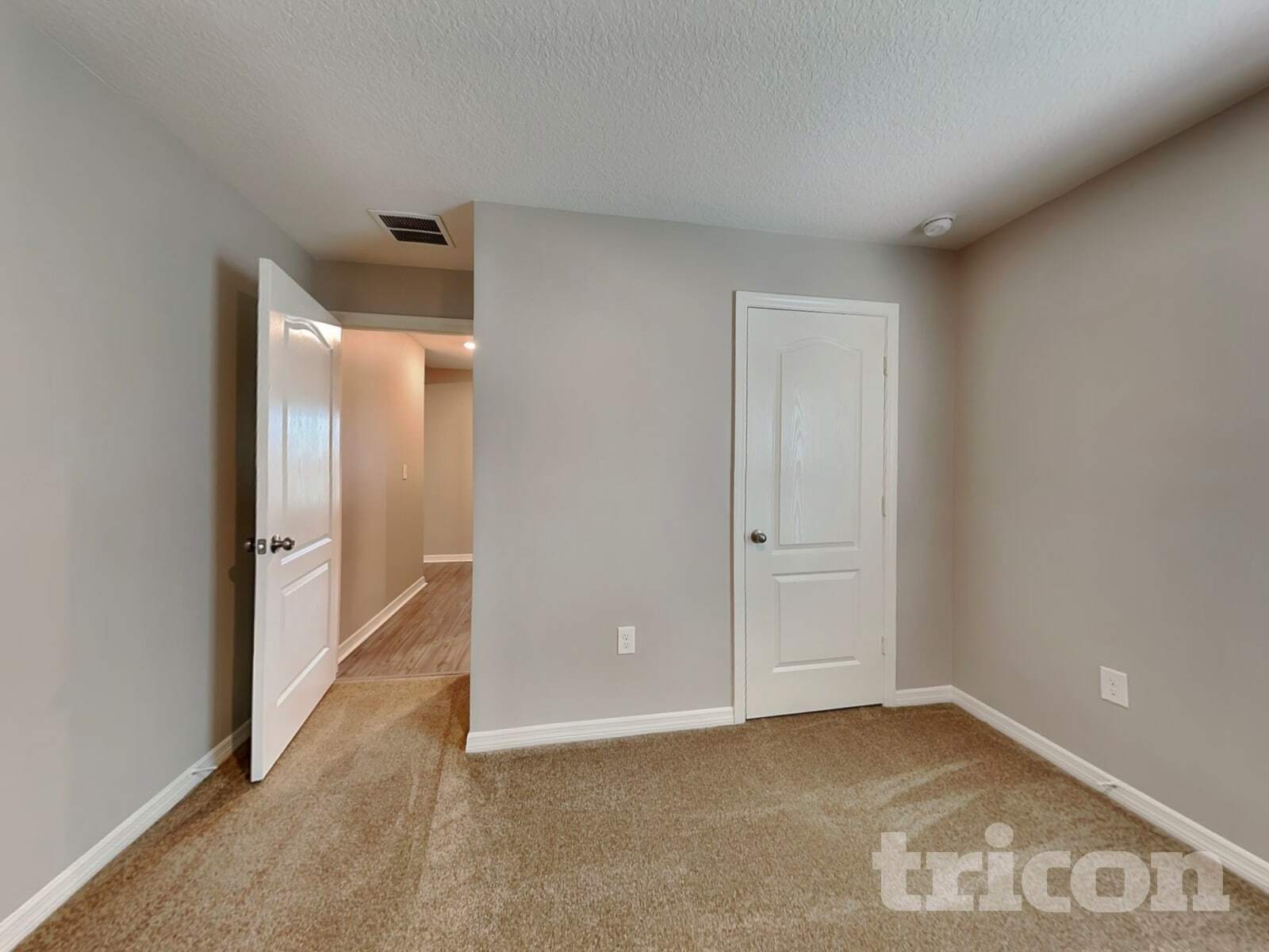 Building Photo - 6130 Dolostone Dr