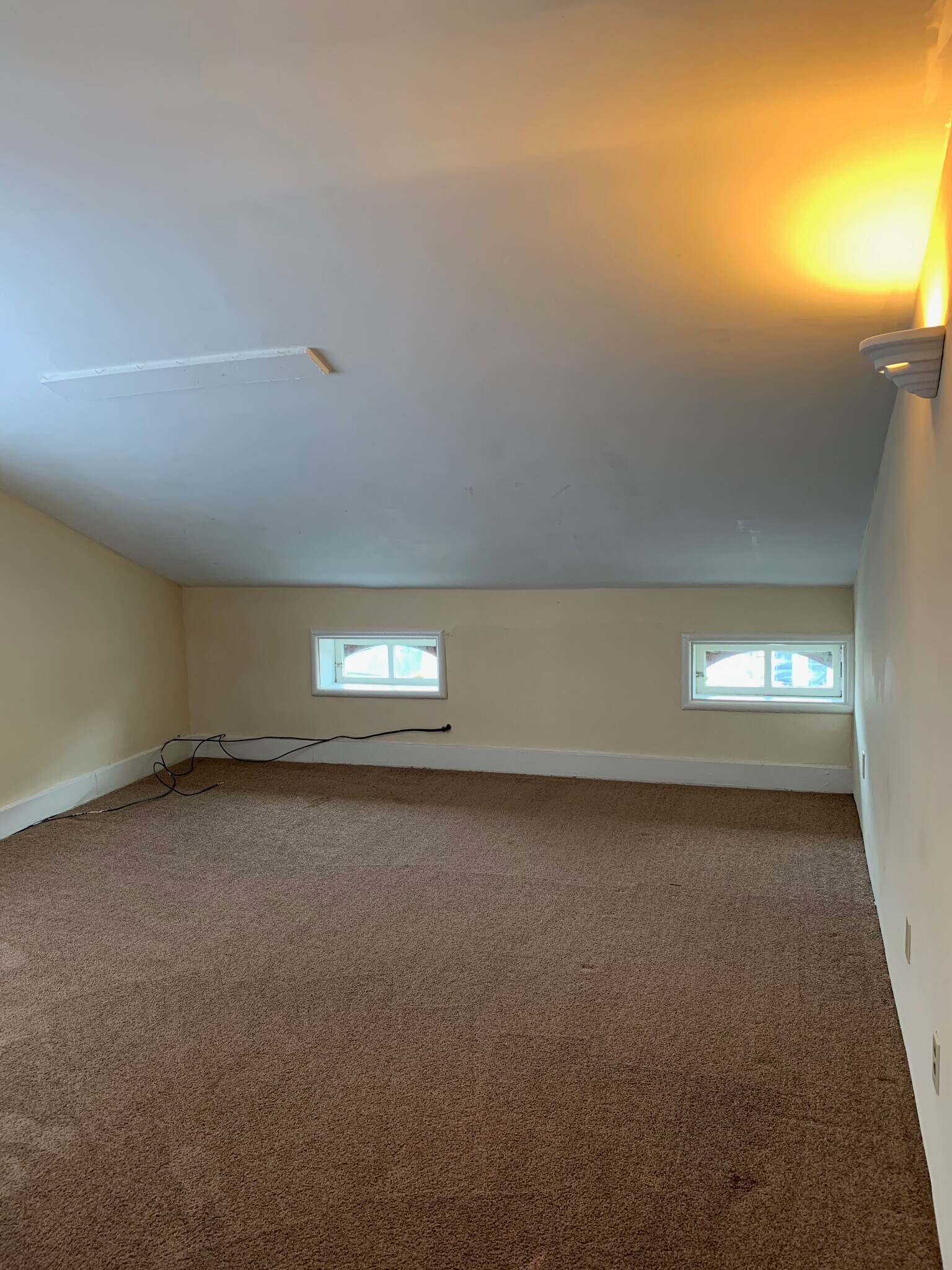 Building Photo - 2437 Ohio Ave