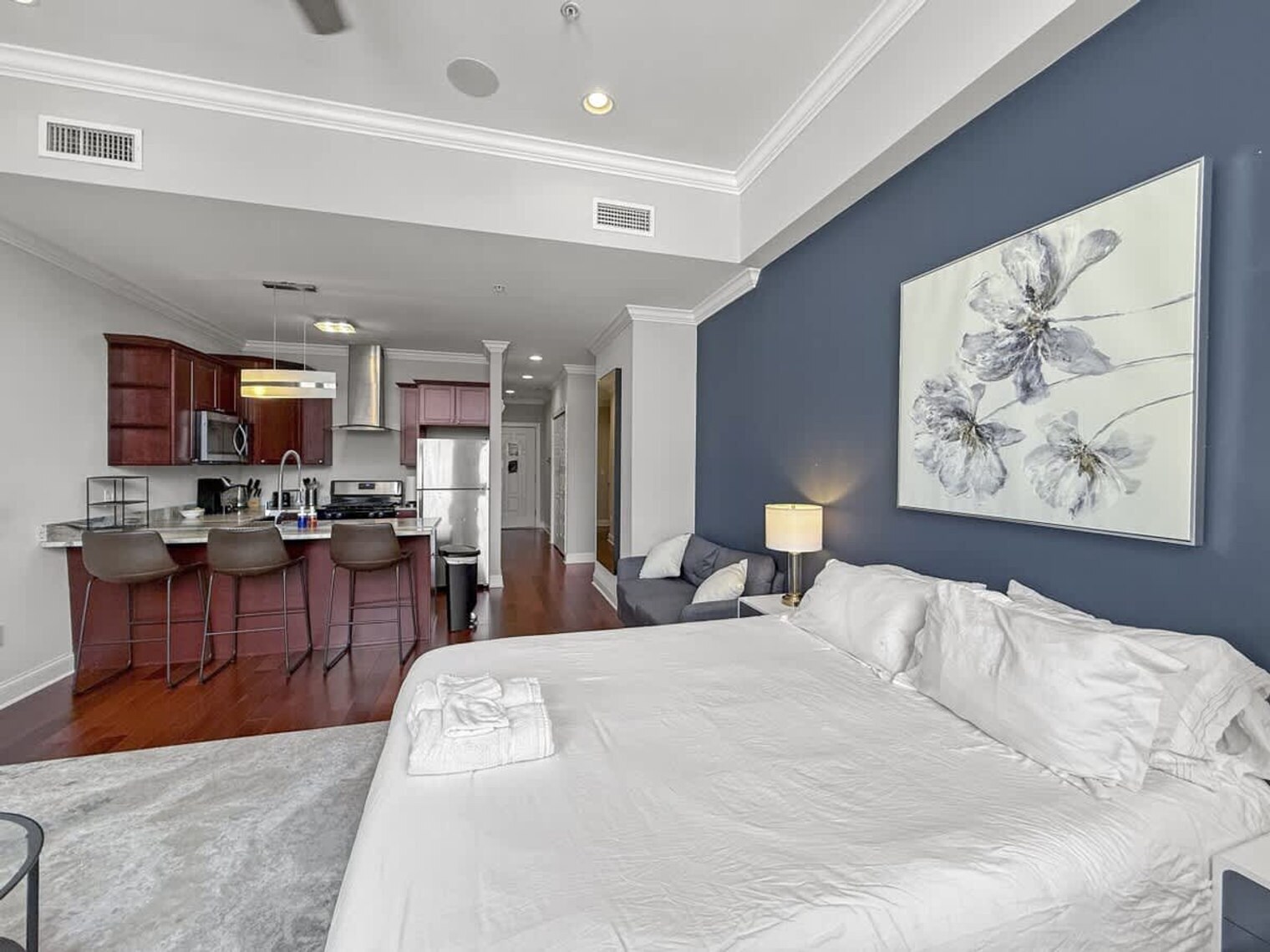 Building Photo - 1421 N 5th St