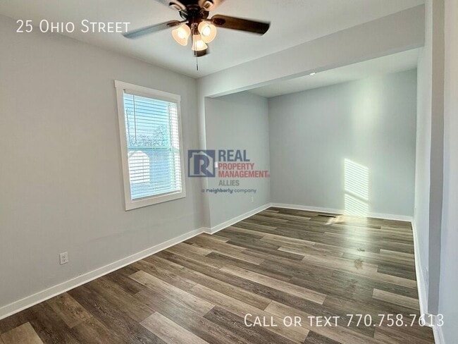 Building Photo - 25 Ohio St