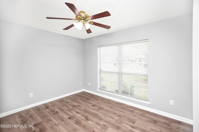 Building Photo - 2167 S Cranbrook Ave