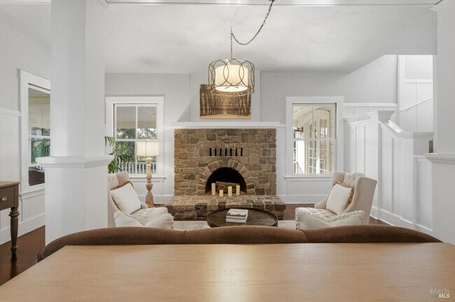 Building Photo - 2850 Silverado Trail N