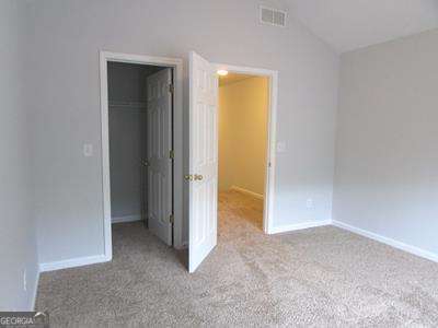 Building Photo - 1715 Oak Brook Ln NW