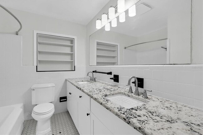 Building Photo - 314 Bahia Vista Dr