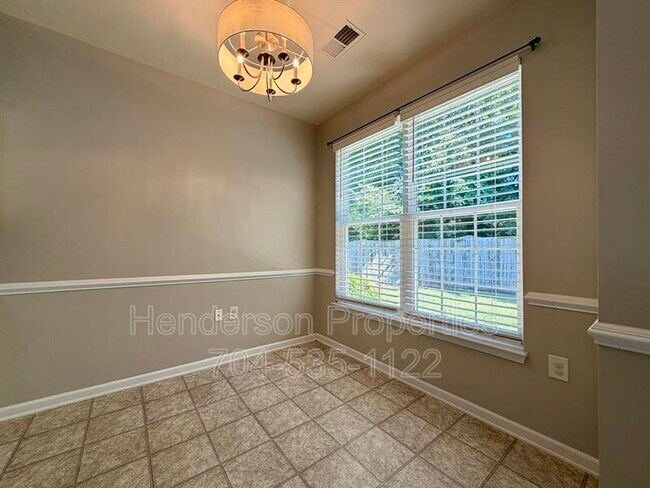 Building Photo - 181 Jacobs Woods Cir
