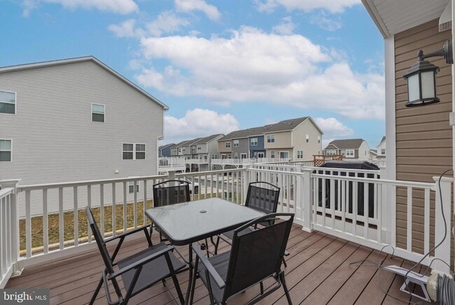 Building Photo - 51 Short Br Dr