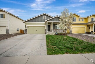 Building Photo - 47363 Iris Ave