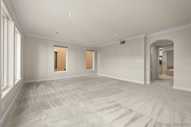Building Photo - 1020 Genter St