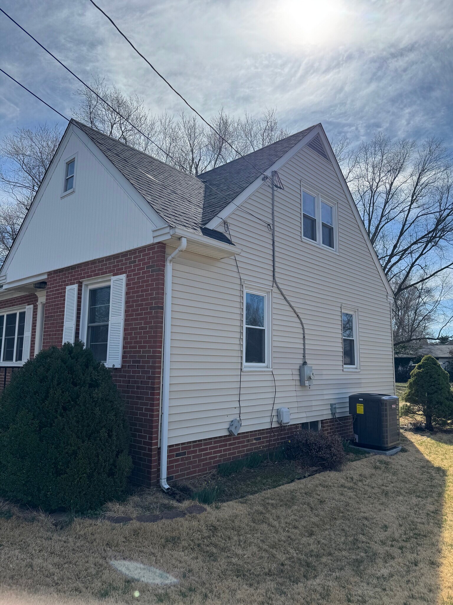 Building Photo - 1302 Hazel St