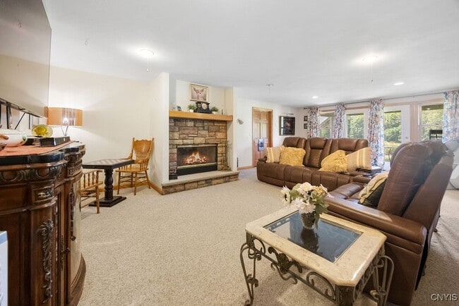 Building Photo - 5479 Lake Rd