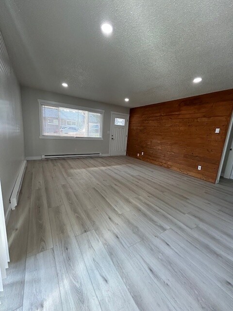 Building Photo - 14675 SW Hall Blvd