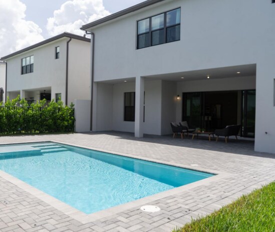 Building Photo - 8151 Laurel Falls Dr