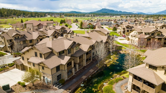 Building Photo - 6310 Locarno Dr