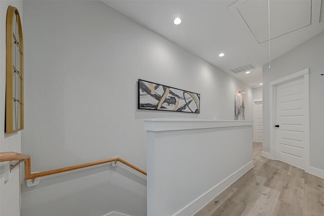 Building Photo - 2105 Sam Wilson St