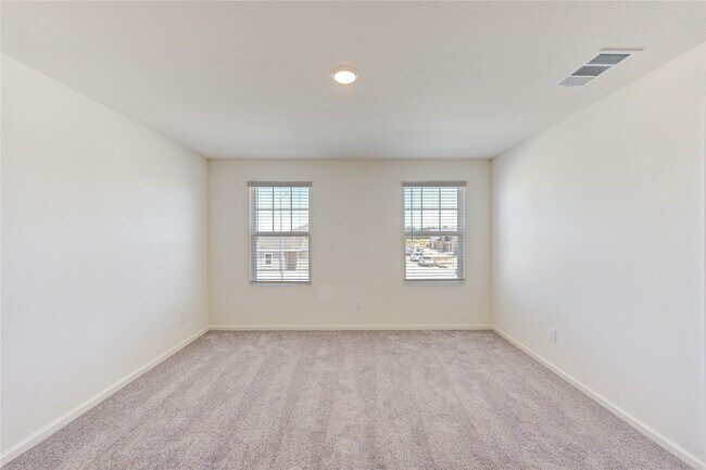 Building Photo - 10207 Purple Daphne Ln