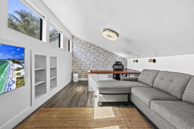 Building Photo - 13400 Bedford Mews Ct