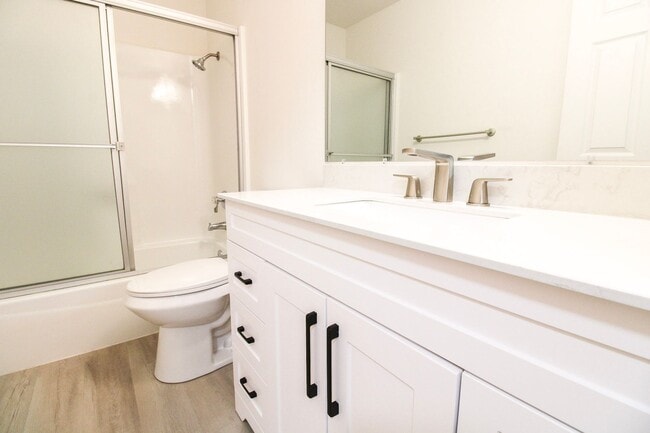 Building Photo - 2 Bed, 2 Bath Townhome in San Luis Obispo!