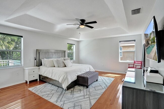 Building Photo - 16405 Diamond Head Dr