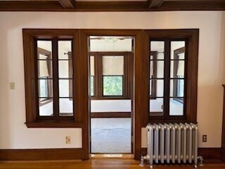 Building Photo - 56 Carver Rd E