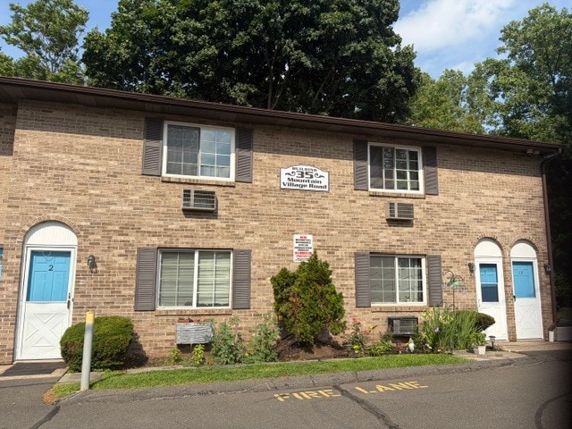 Building Photo - 35 Mountain Village Rd