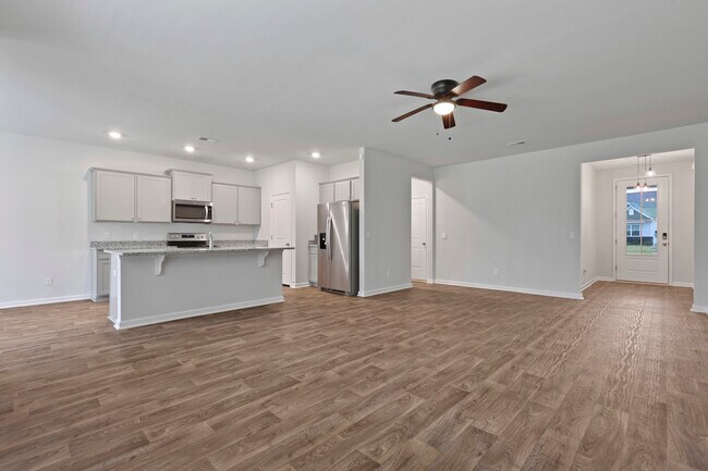Building Photo - 217 Wedge Cir