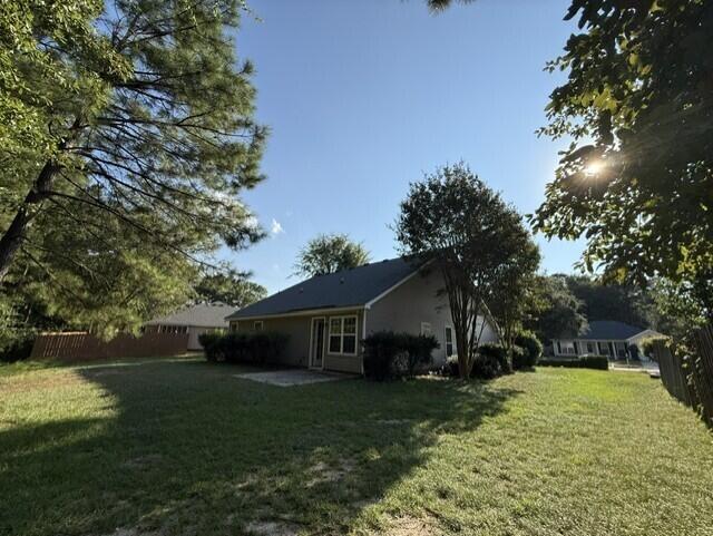 Building Photo - 175 Oakland Dr