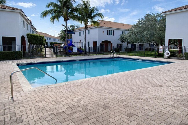 Building Photo - 17347 NW 7th Ave