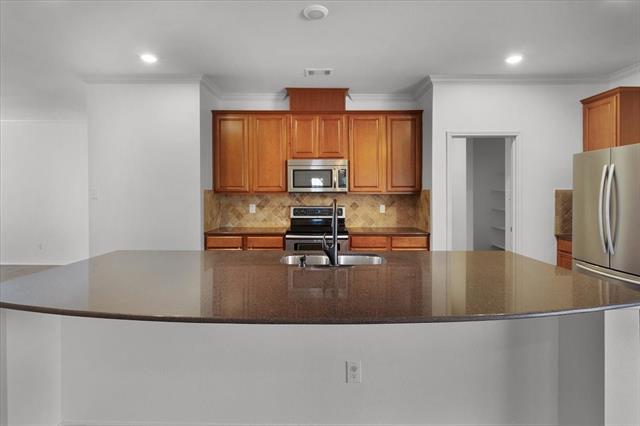 Building Photo - 5921 Stone Mountain Rd