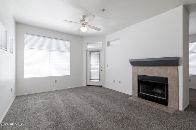 Primary Photo - 11375 E Sahuaro Dr