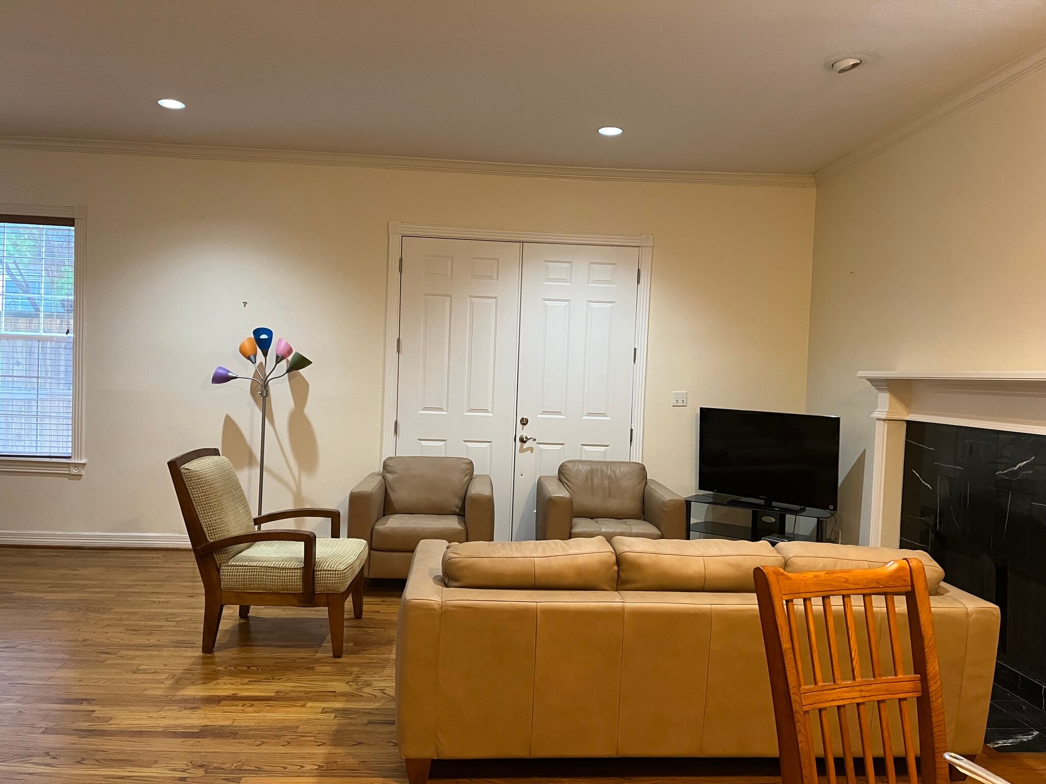 Building Photo - 6855 Bellgreen Dr