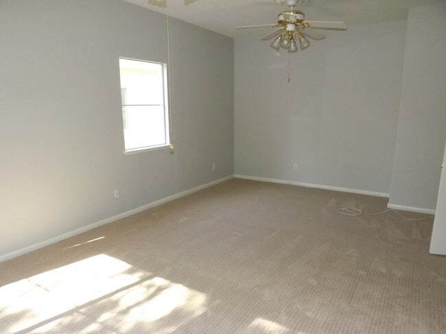 Building Photo - Gated Green Valley Ranch Townhome | 2 Bed | 2.5 Bath | 2-Car Garage