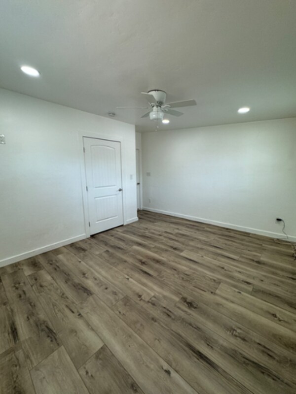 Building Photo - 1803 E Miles St