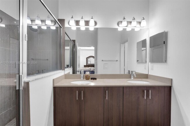 Building Photo - 5113 NW 52nd St