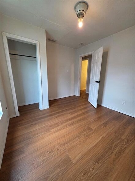 Building Photo - 404 Havens St