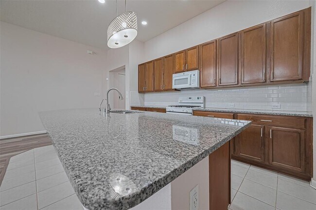 Building Photo - 28522 Cabrera Hill Ln
