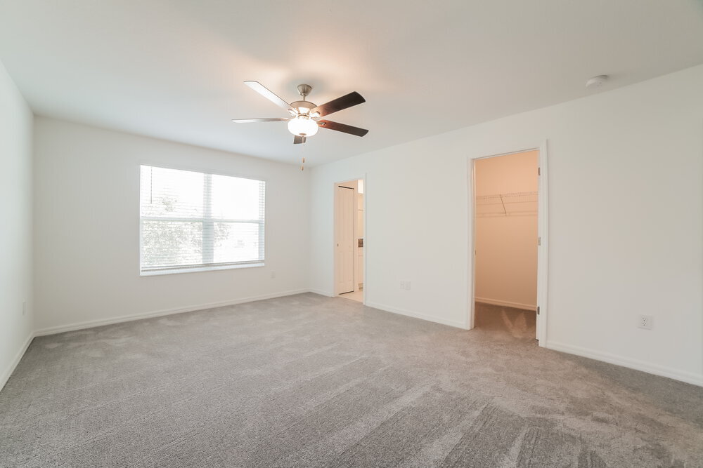 Building Photo - 7230 Spring Snowflake Ave