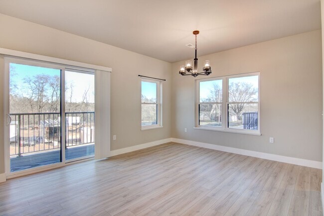 Building Photo - Brand New Luxury Townhomes: 3BR, 2.5Bath A...