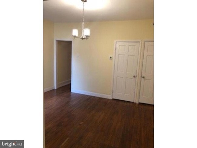 Building Photo - 805 N Beechwood St