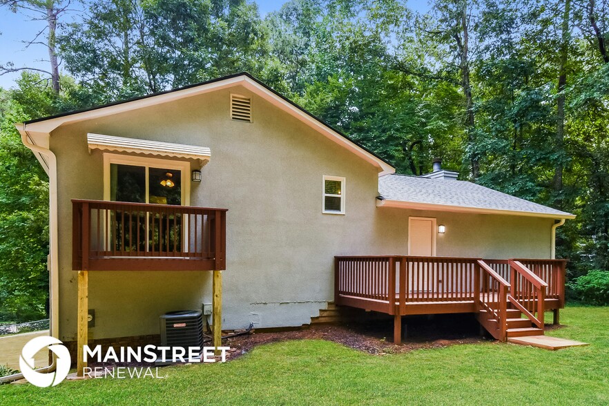Building Photo - 479 Mill Ln