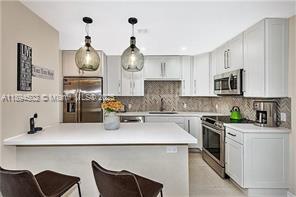 Building Photo - 3464 NE 19th Ave