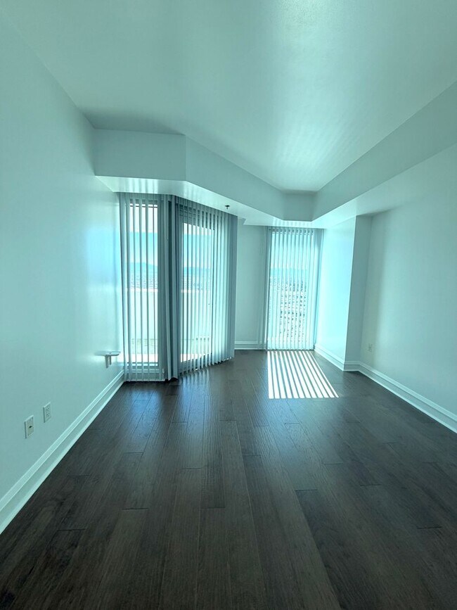 Building Photo - 2700 Las Vegas Blvd S