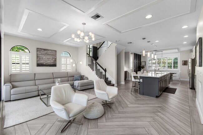 Building Photo - 622 Windward Cir S