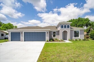 Building Photo - 11 Burgundy Pl