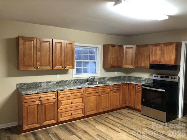 Building Photo - 3714 NC-27