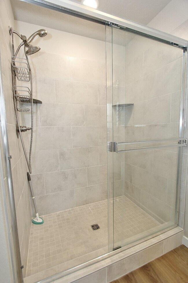 Building Photo - 496 N Tessa Ln